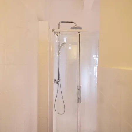Апартаменты Studio Port Fshh Ницца