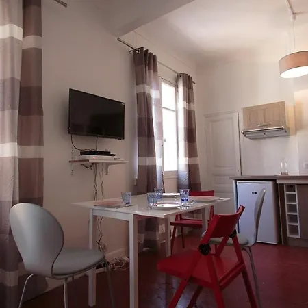 Studio Port Fshh Apartment Nice